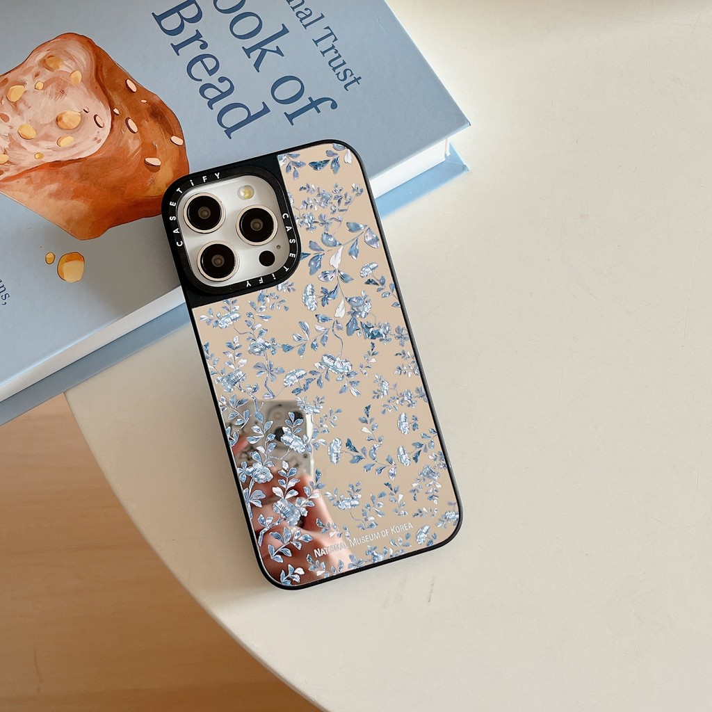 Casetif Museumสีฟ้าดอกไม้หอมขนาดเล็กหรูหราเศษไม้กระจกสําหรับIPhone 11 12 13 14 15 16 Pro Max 15 16 Plus 12 13 Mini X XS Max XR Hardปลอกแฟชั่นกันกระแทก