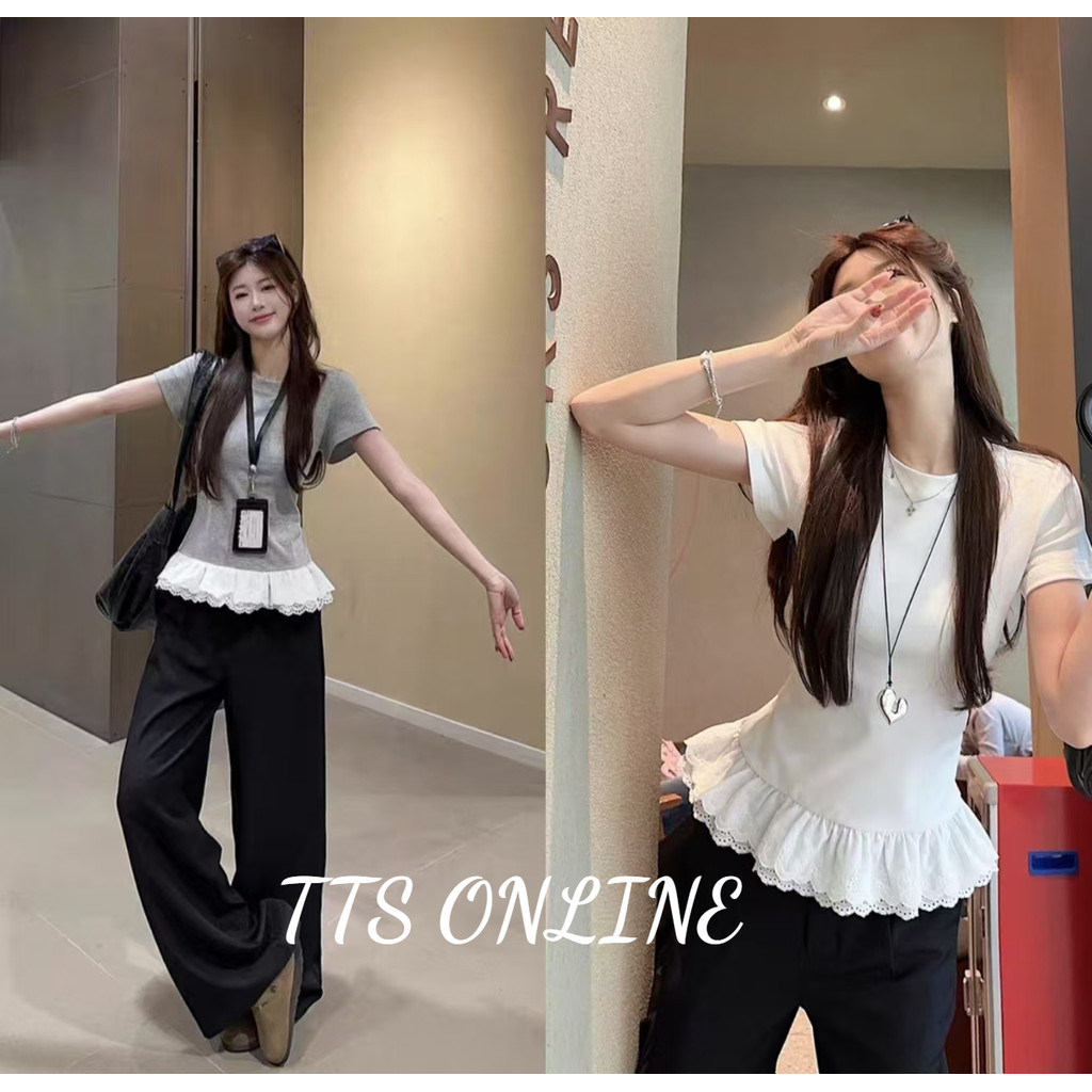 TTS เสื้อยืดแขนสั้นต่อลูกไม้สีขาวสำหรับผู้หญิงฤดูร้อน 2025 ดีไซน์ใหม่สไตล์หวาน สวยไม่ซ้ำใคร เสื้อตัวบนเข้ารูป