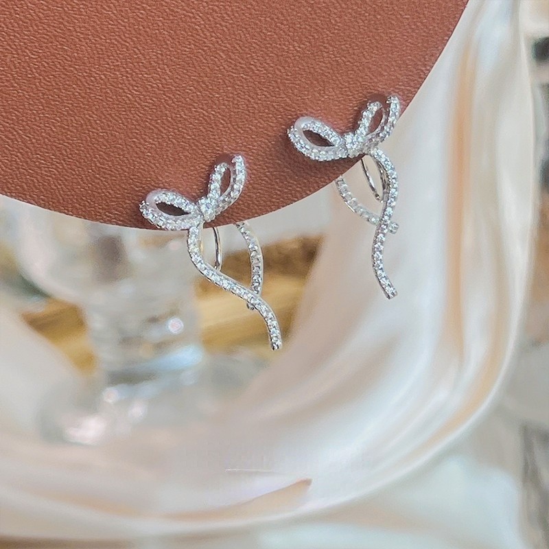 โจโจ้ โกโก้ แฟชั่นสไตล์ฝรั่งเศสต่างหูหรูหราสําหรับผู้หญิง พลอยเทียม โบว์จี้เครื่องประดับหู - รูปที่ 6