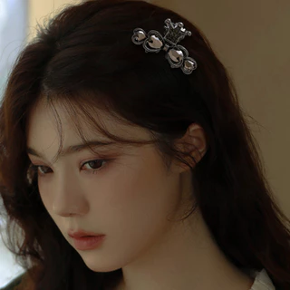มงกุฎคริสตัลระดับไฮเอนด์ขนาดเล็กคว้าคลิปหญิงสไตล์ใหม่กิ๊บติดผมด้านหลังหัวครึ่งผูกผมคลิปฉลาม