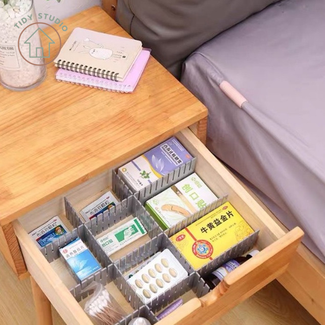 แผ่นกั้นแบ่งช่องลิ้นชัก แพ็คละ 4 ชิ้น ตัดแบ่งได้ ที่กั้นในลิ้นชัก แบ่งช่องลิ้นชัก