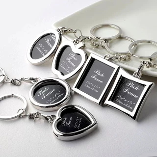 1 ชิ้น Creative Love Key Chain กรอบสแควร์สามารถถือคีย์ภาพส่วนบุคคลและของขวัญที่ระลึกยังสามารถใช้เป็นคีย์ที่บ้าน