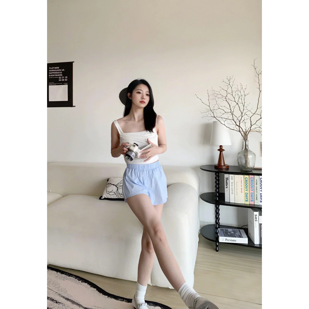 กางเกงขาสั้นลายทางสีน้ำเงิน-ขาว ใส่สบายและดูดีในทุกการเดินทาง thumbnail 8