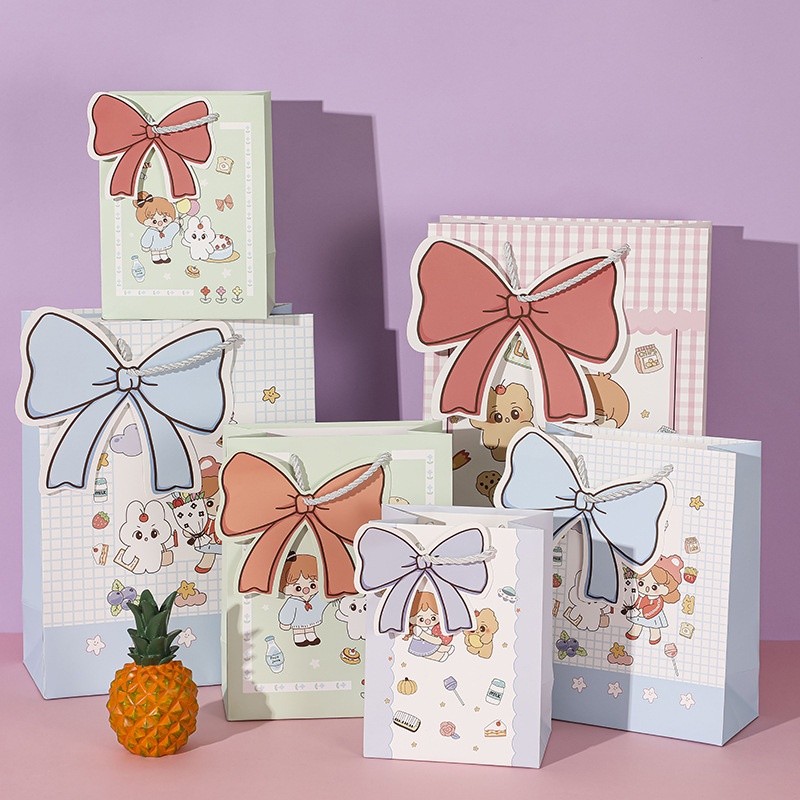CHRISTMAS PAPERBAG / CUTE MOTIF PAPER BAG / BIRTHDAY PAPER BAG / MINI PAPER BAG / JUMBO PAPERBAG