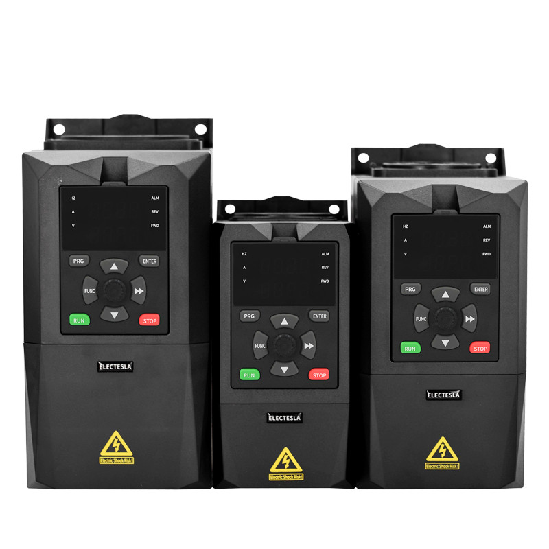 1 เฟส 3 เฟส 220V 380V 0.4 - 7.5KW VFD มอเตอร ์ ตัวควบคุมความเร ็ วความถี ่ อินเวอร ์ เตอร ์ ไดรฟ ์AC