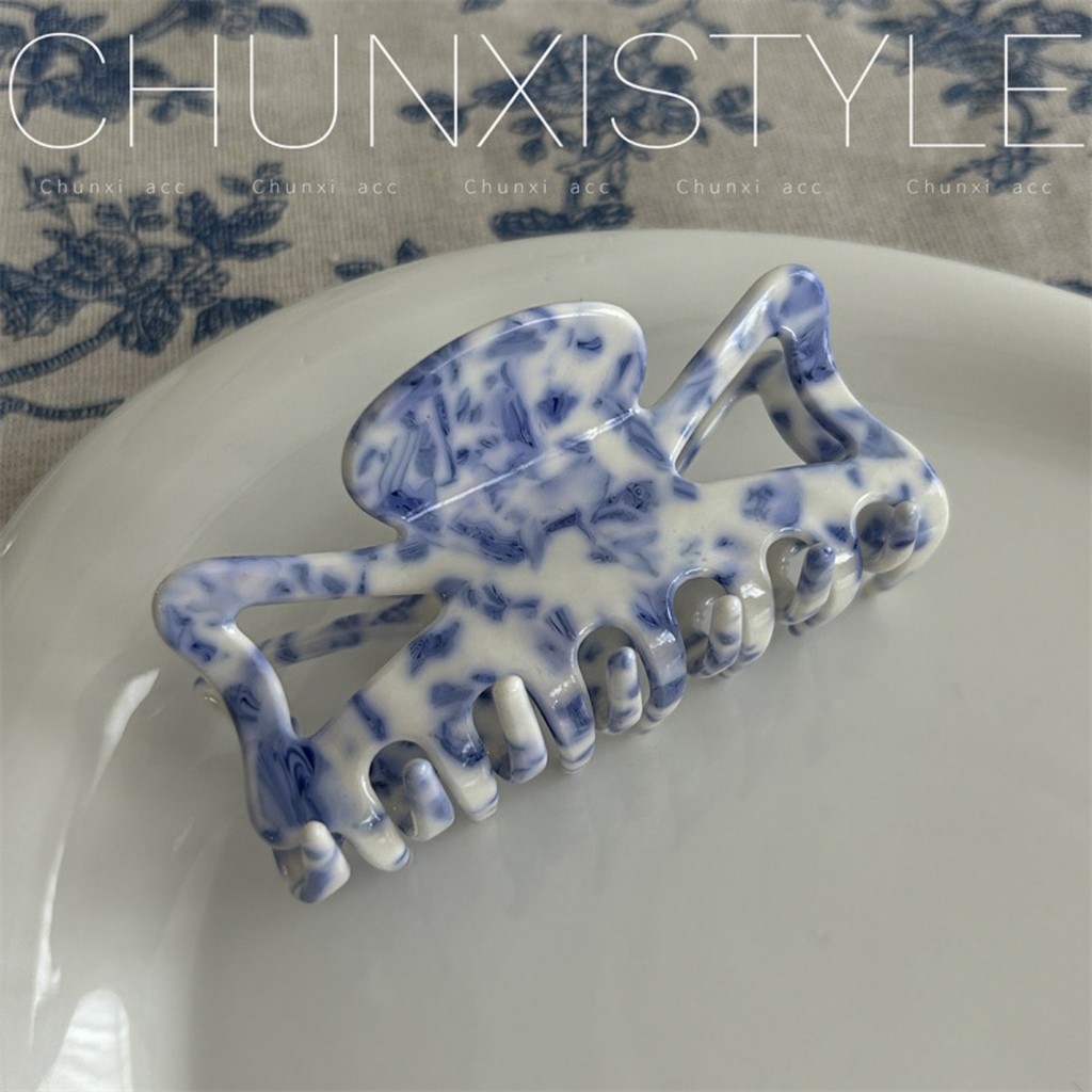✨✨✨ส่งฟรี ✨✨✨อิน ฝรั่งเศสเลียนแบบพอร์ซเลนสีฟ้าและสีขาวรูปแบบกรดอะซิติกขนาดกลางฉลามคลิปอารมณ์หวานที่เรียบง่ายกิ๊บปิ่นปักผมผู้หญิงแฟชั่นย้อนยุคเครื่องประดับ - รูปที่ 5