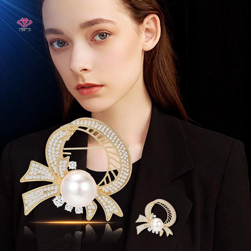 Hwetr ประณีต Elegant Circular Bow Ribbon Pearl เข็มกลัดสําหรับผู้หญิงเสื้อผ้า Coat เครื่องประดับอุปกรณ์เสริมใหม่