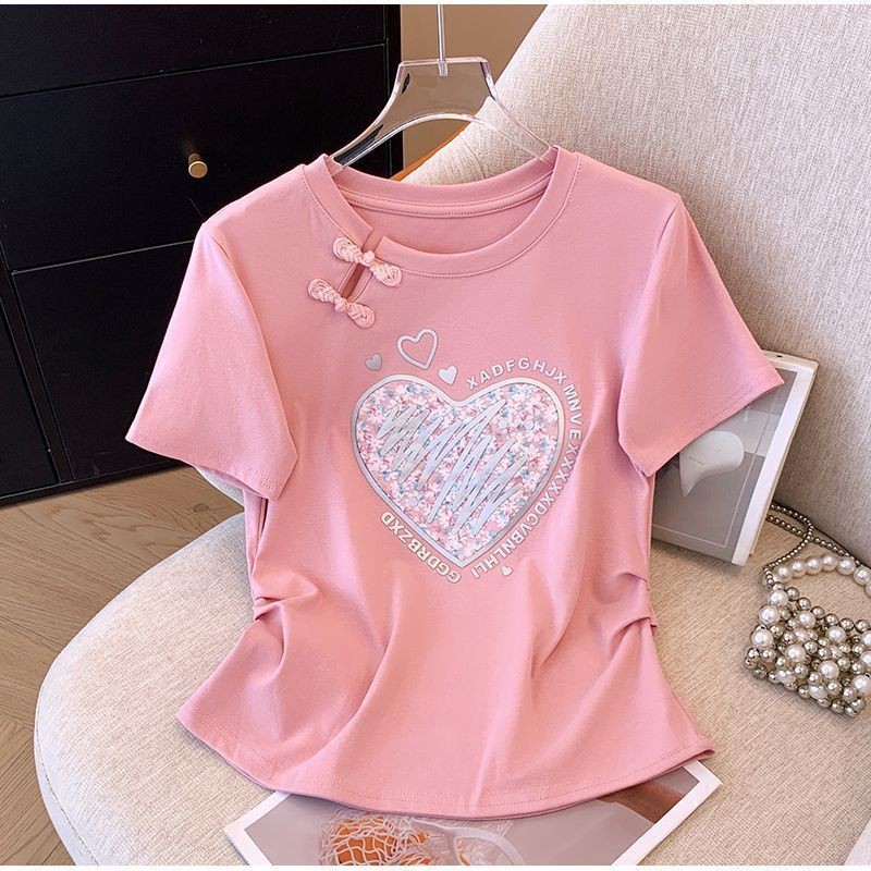 ใหม่สไตล์จีนหัวเข็มขัดหัวใจแขนสั้นเสื้อยืดผู้หญิงฤดูร้อน บวก ขนาดไม่สม่ําเสมอ สูงสุด