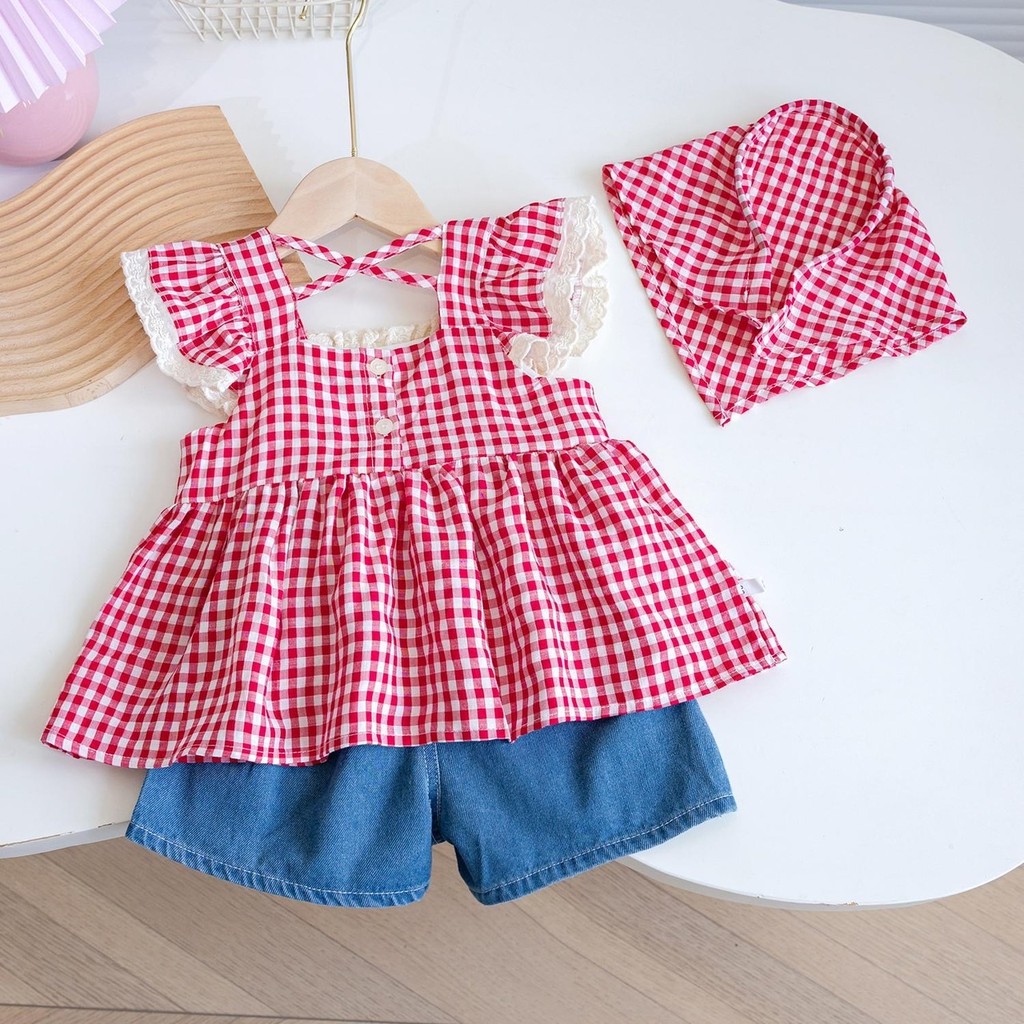 PRETTY BABY🧸พร้อมส่ง🧸 ชุดเซ็ทเด็กผู้หญิง งาน3ชิ้น เสื้อแขนกุด+กางเกงยีนส์ขาสั้น+คาดผมผ้าโพกหัว (1542)