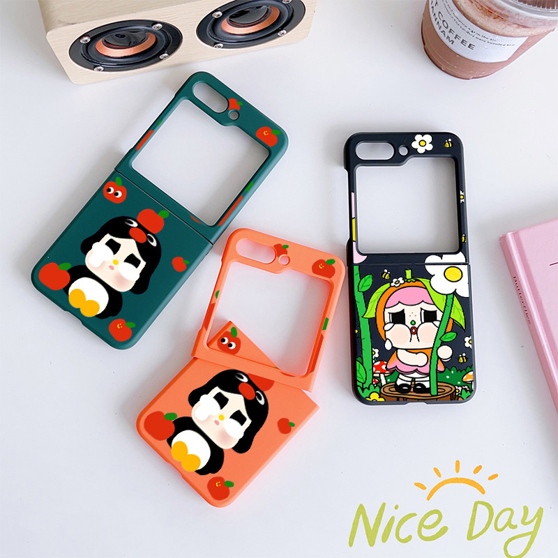 Samsung Z Flip 6 การ์ตูน POP MART Penguins Crybaby Penguin Oranges หลากสี Hard กันกระแทกเคสโทรศัพท์สําหรับ Samsung ZFlip 5 4 3 Anti-Slip กันกระแทกเต็มแพคเกจ