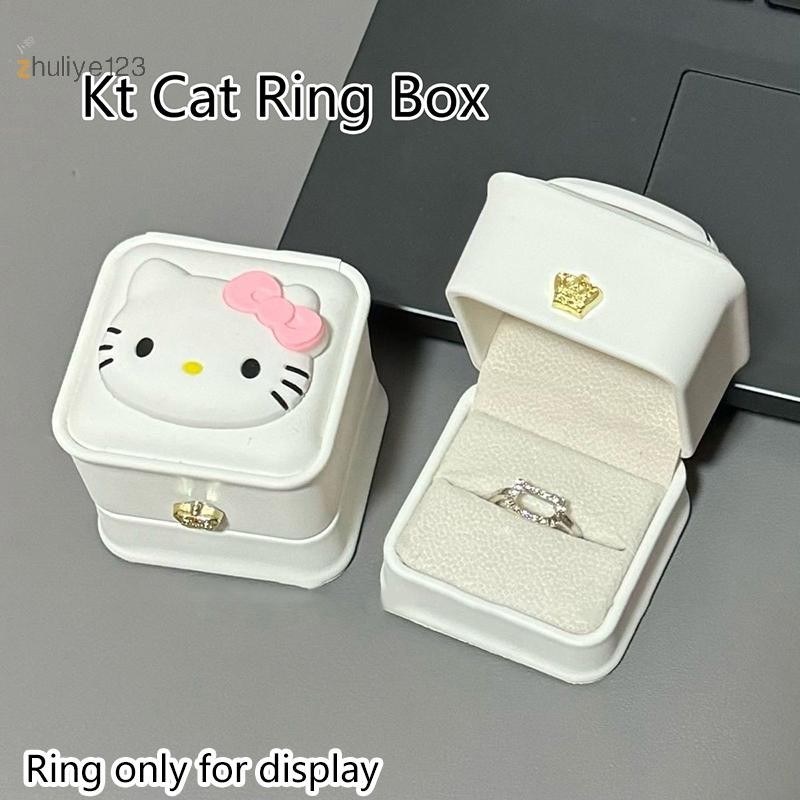 SANRIO <จูลี่เย่123> 2024 ใหม่ ซานริโอ สวัสดี คิตตี้ แหวนกล่องเก็บสารภาพกล่องแหวนกํามะหยี่สีขาวกล่องเครื่องประดับแฟนของขวัญสาวที่ชื่นชอบดี
