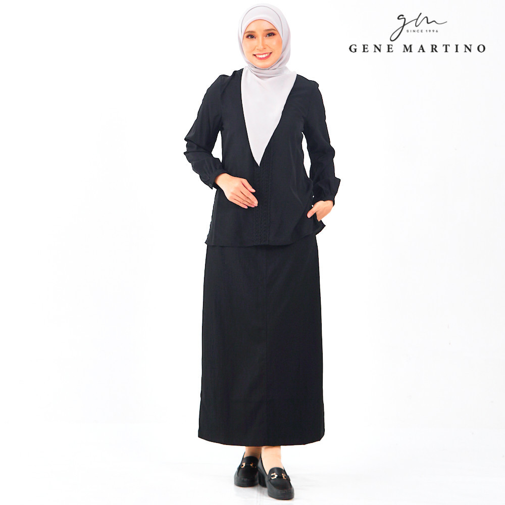 เสื้อ Gene Martino Kaynia 424
