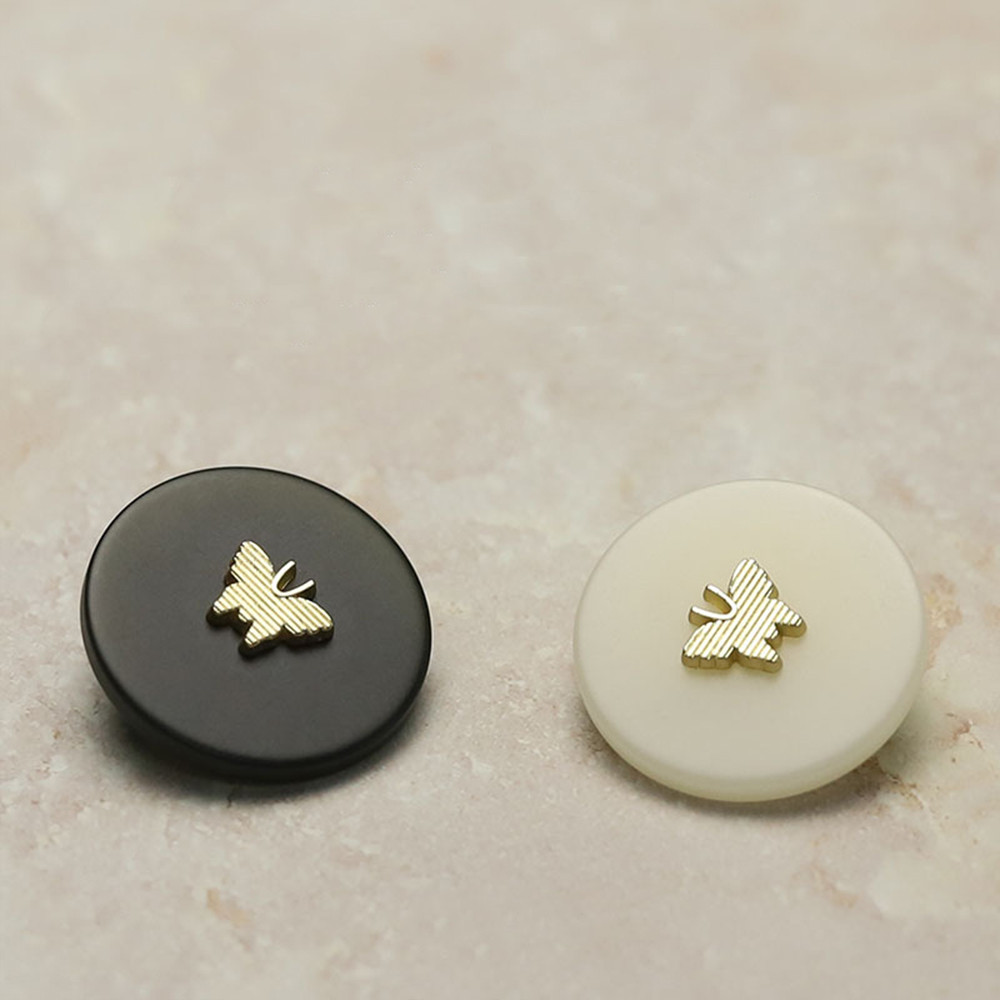 10ชิ้นที่ทันสมัยลายผีเสื้อเรซิ่นปุ่มโลหะ (สีดํา/สีขาว/สีน้ําตาล) - 15/20/25มิลลิเมตรรอบมินิมอลปุ่มสําหรับชุด/เสื้ออุปกรณ์เย็บผ้า