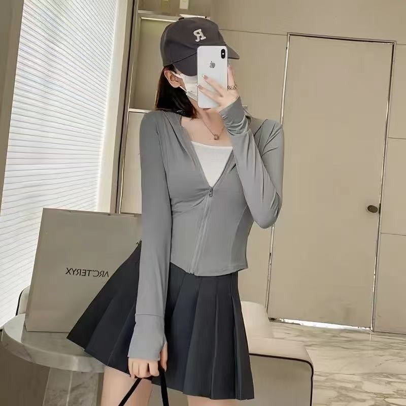 ส่งไวจากไทย🌞เสื้อกันแดด เสื้อสปอร์ตแขนยาว มีฮู้ด ระบายอากาศดี ป้องกันแสง กันแสงแดด แบบบาง เข้ารูป - 6