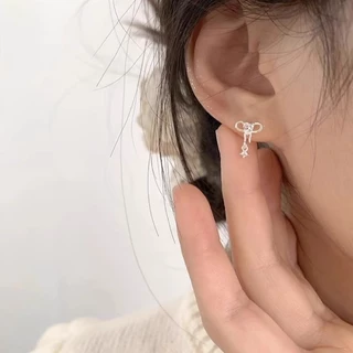 Roselife Delicate S925 เงินคริสตัลโบว์ต่างหูเจาะสําหรับผู้หญิงสาว Hypoallergenic Ear Studs 1 คู่