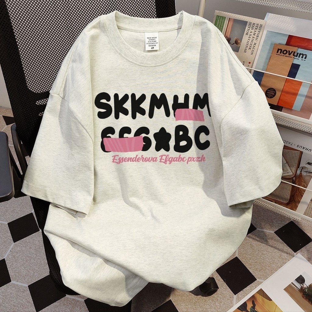 เสื้อยืดแขนสั้นพิมพ์ลายตัวอักษรผ้าฝ้ายแท้สไตล์อเมริกันเสื้อแขนสั้นทรงหลวมแบบใหม่ฤดูร้อน2024สำหรับผู้หญิง INS