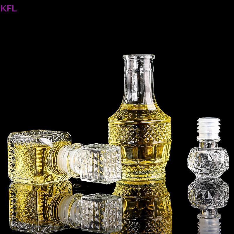 (KFL) 1 ชิ้นขนาดเล็กที่ว่างเปล่า Spirit Whisky ขวดไวน์ 50ml มินิแก้วขวดเหล้าพร้อมสกรูหมวกขวดเหล้าวิสกี้ขายร้อน