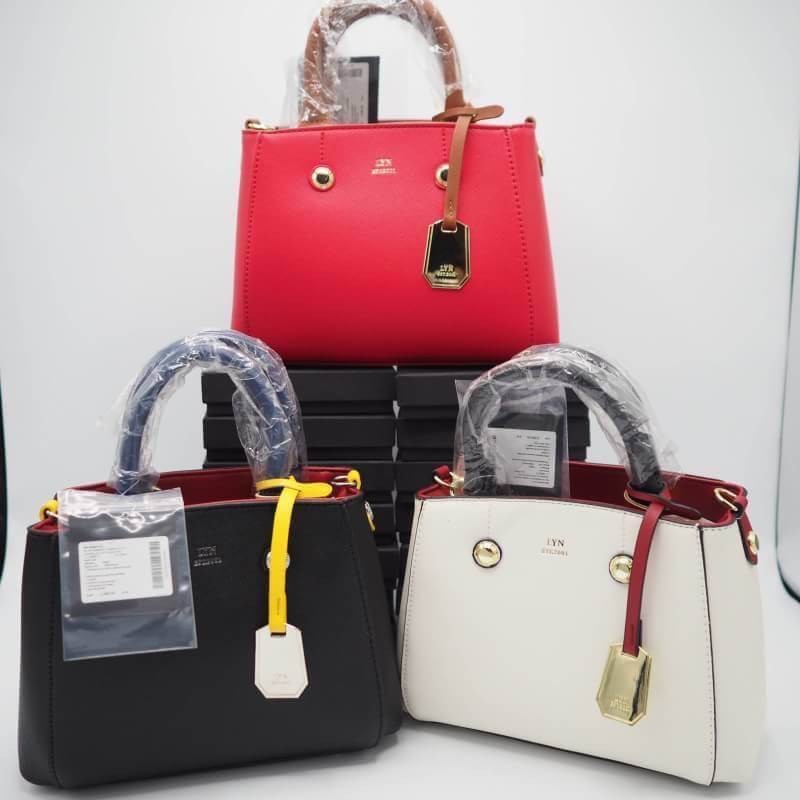 LYN WONDER ESCAPE BAG