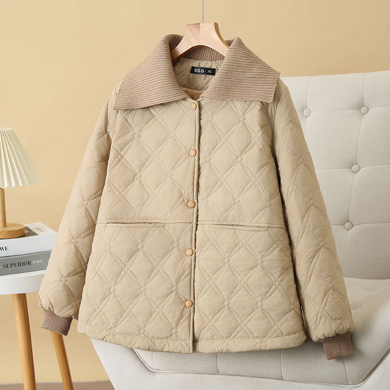 พลัสขนาดผู้หญิง XL-4XL สีกากีสีดําแจ็คเก็ตฤดูหนาวขนาดใหญ่ A-line Patchwork หญิงแจ๊กเก็ตพร้อมกระเป๋า