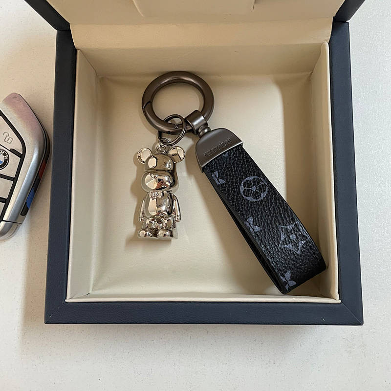 Violent Bear Keychain Pendant Metal Chain Rope Genuine Leather Car Couple Boys and Girls Cartoon Mercedes-Benz BMW Volkswagen Car decorations 2pWX