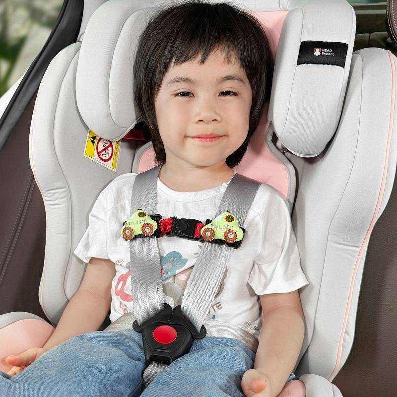 Kids's Car Safety Seat Safety Belt Accessories Adjustment Holder Lock Clip Stuck Anti-off Baby Chest Buckle wNg3