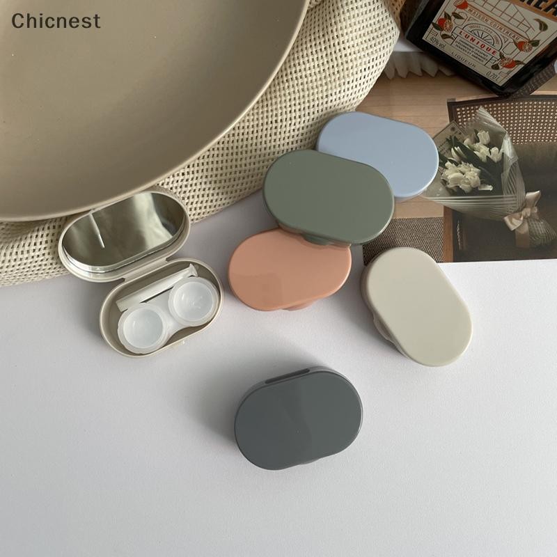 [Chicnest] กล่องคอนแทคเลนส์สีทึบแบบพกพาคอนแทคเลนส์พร้อมปากคีบดูดติดชุดสําหรับชุดเดินทางที่ใส่ออแกไนเซอร์ของขวัญบูติก