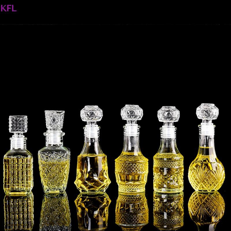 (KFL) 1 ชิ้นขนาดเล็กที่ว่างเปล่า Spirit Whisky ขวดไวน์ 50ml มินิแก้วขวดเหล้าพร้อมสกรูหมวกขวดเหล้าวิสกี้ขายร้อน