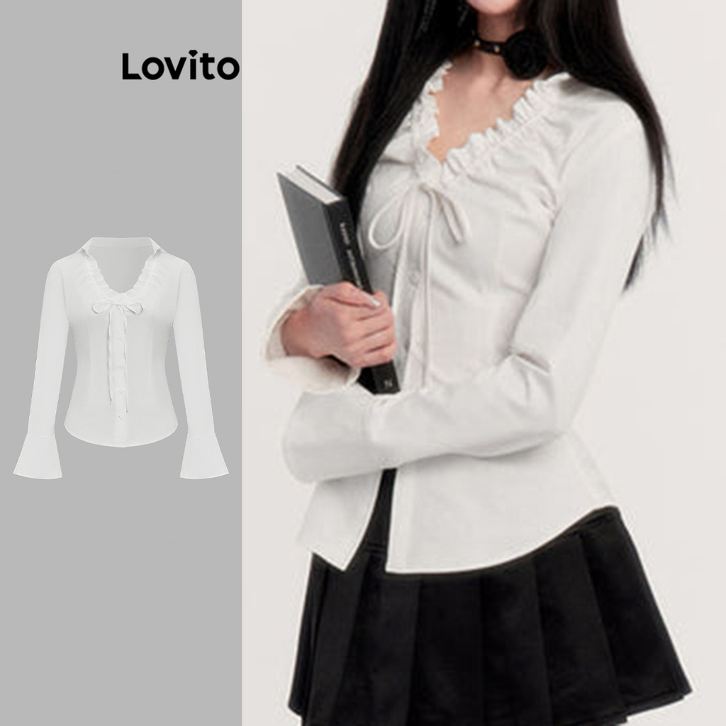 Lovito เสื้อเบลาส์ผูกโบว์ด้านหน้าแต่งขอบผักกาดหอมแบบลำลองสำหรับผู้หญิง LAD106773