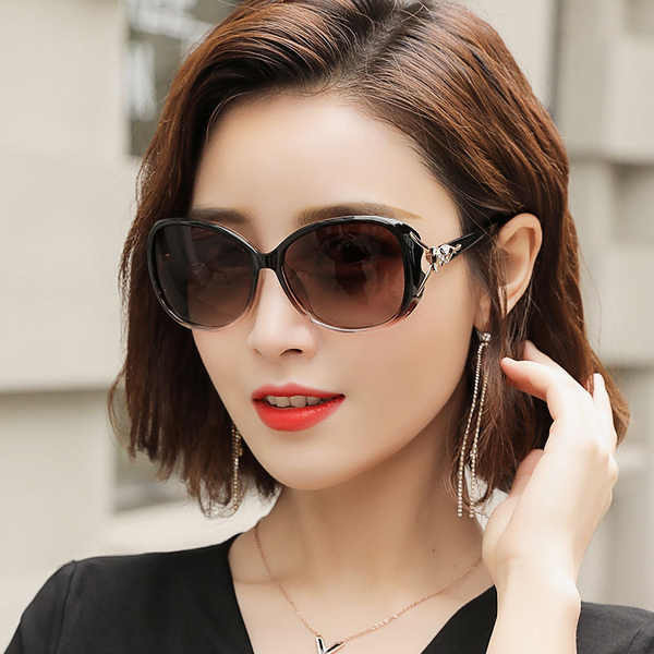 plume.bkk gatorz แว่นตากันแดดผู้หญิงปี2025แว่นตากันแดดเปลี่ยนสีป้องกันรังสียูวีแบบใหม่แฟชั่นฤดูร้อนแ