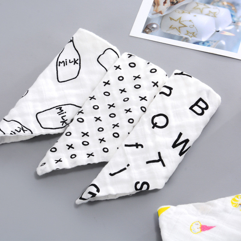 💟พร้อมส่ง🔥ผ้าซับน้ำลายเด็ก ผ้าเช็ดน้ำลาย สามเหลี่ยม 4 ชั้นเด็ก ผ้าเช็ดปากเด็กแบบมีหัวเข็มขัดซ่อนอยู่ - รูปที่ 5