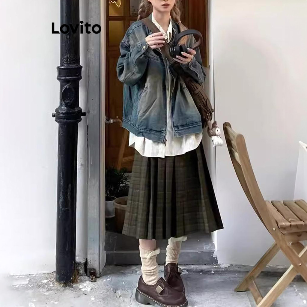 Lovito เสื้อแจ็คเก็ตยีนส์ฟอกลำลองสำหรับผู้หญิง LNA73303