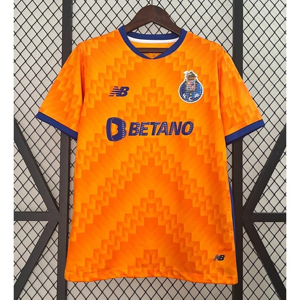 Aaa + 24/25 Porto Away เสื้อฟุตบอลบุรุษแฟนสีส้มรุ่นเสื้อฟุตบอลคุณภาพสูงเสื้อยืดฟุตบอล