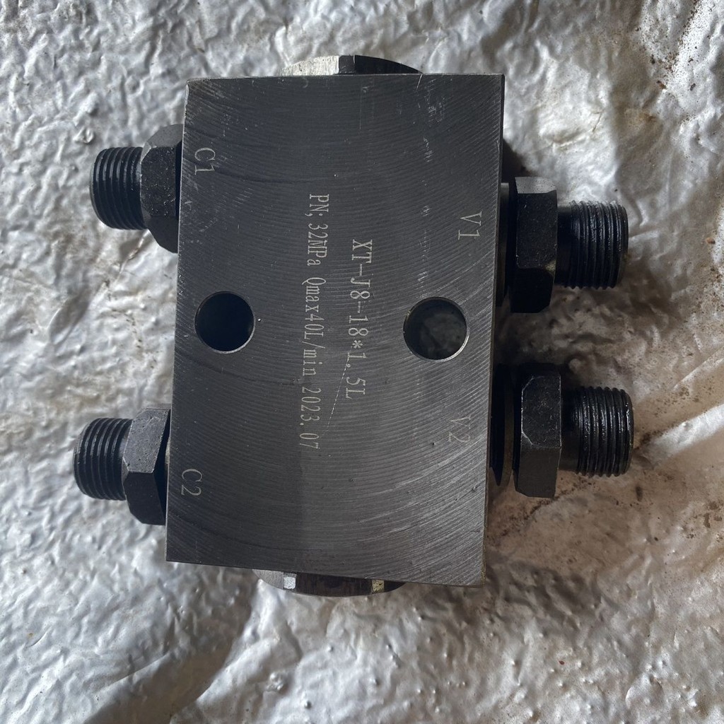 Balance Valve Two-Way Oil Return Valve Safety Valve Cylinder Synchronous Valve Two-Way Lock Hydraulic Distributor Access