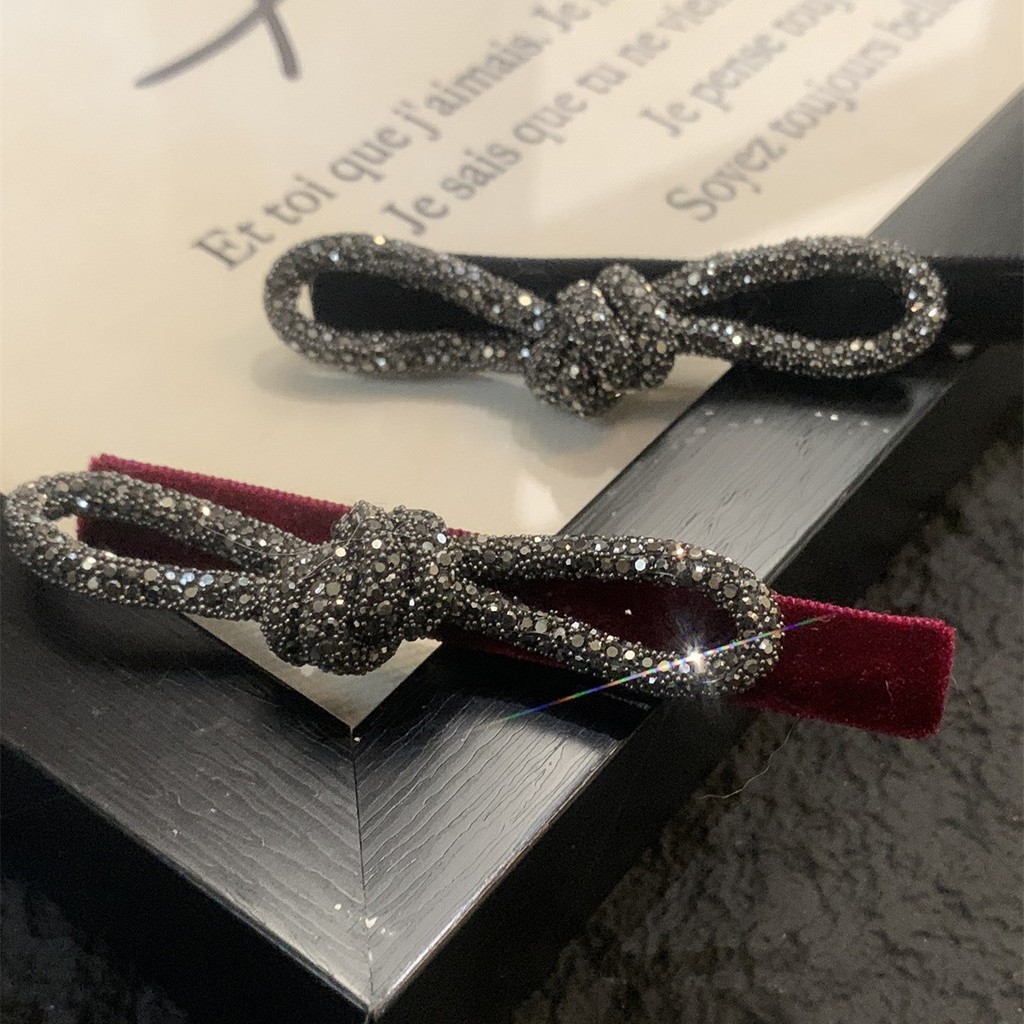 เก็บผมสไตล์เกาหลี Hairpin แบบ All-Match พร้อมเพชรเต็มด้านข้าง Duckbill Clip สำหรับคนชอบแฟชันและInfluencer ราคา ถูกที่สุด ดีลบีเคเค แกลเลอรีภาพที่ 2