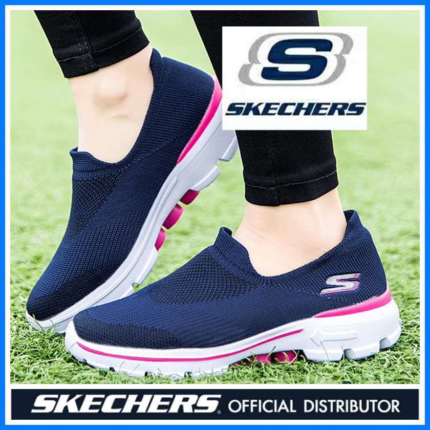 รองเท้าผ้าใบ Skechers สำหรับผู้หญิง ออกแบบมาเพื่อกีฬาและวิ่ง skechers