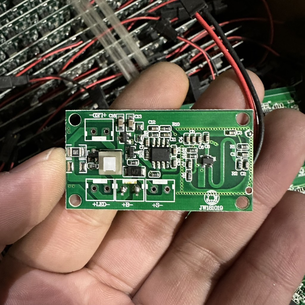 โมดุลควบคุมเปิด ปิด ไฟโซล่าเซล ระบบ 3.2-3.7V รูปที่ 2