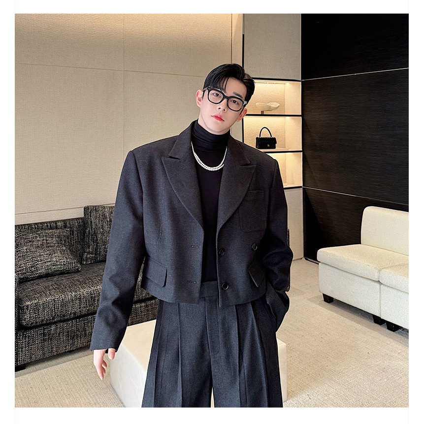 ยุโรปอเมริกันฝรั่งเศสปารีสแคทวอล์สไตล์เบอร์กันดีสูทสั้นเข้ารูปผู้ชายหล่อจับคู่ชุดกางเกงขากว้างสูท