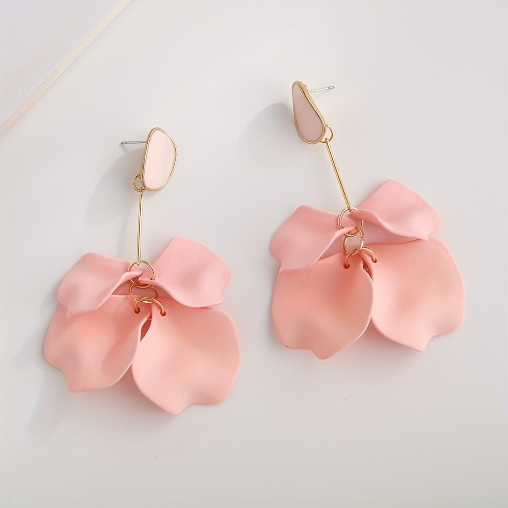 สีสันอะคริลิคกลีบดอกไม้ dangle ต่างหู Elegant วันหยุดสไตล์น้ำหนักเบาอินเทรนด์วันหยุดหู ornaments