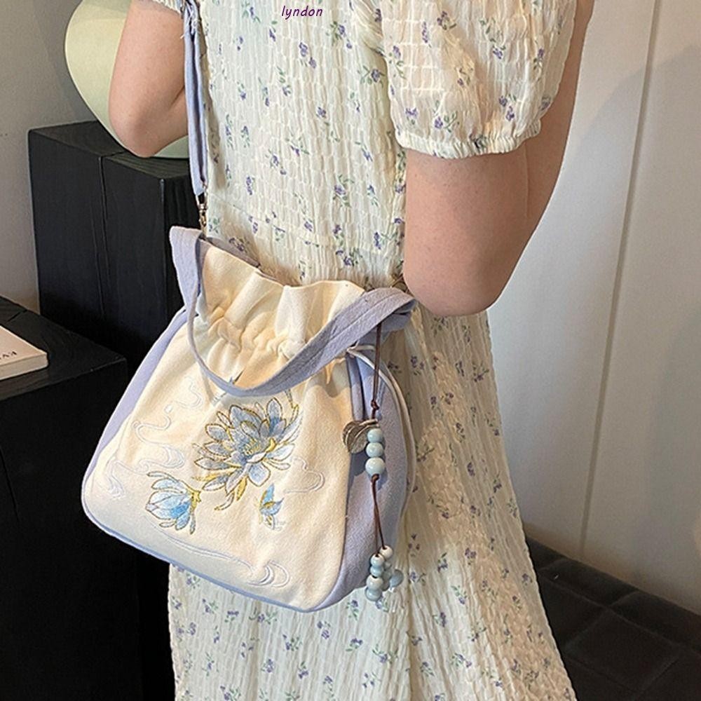 Lyndon กระเป๋าถือสไตล์จีน, ดอกไม้สไตล์โบราณเย็บปักถักร้อย Drawstring Bucket Bag, Retro สไตล์ชาติพันธุ์กระเป๋าเก็บ Hanfu อุปกรณ์เสริมพิมพ์กระเป๋าสะพายเดินทาง