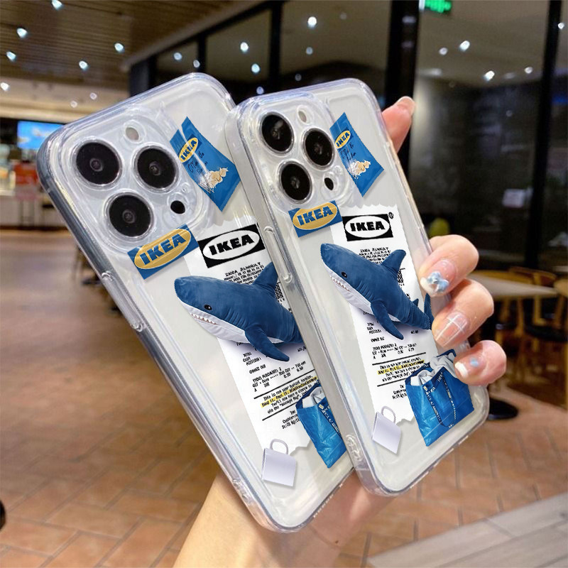 🔥LUSI🔥แนวโน้มการ์ตูนฉลามเย็นแท็กคู่สีใสอ่อน เคส iPhone 17 15 11 16 13 14 12 Pro Max X XS Max 7Plus 15 8 16 6 14 Plus XR - รูปที่ 4