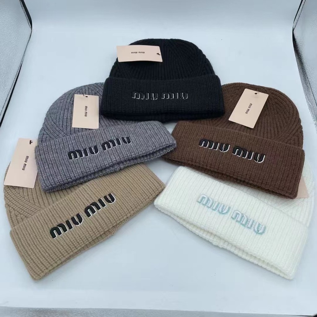 Miu miu Brimless Hat หมวกไหมพรมกันลมเข้ากันทั้งหมด