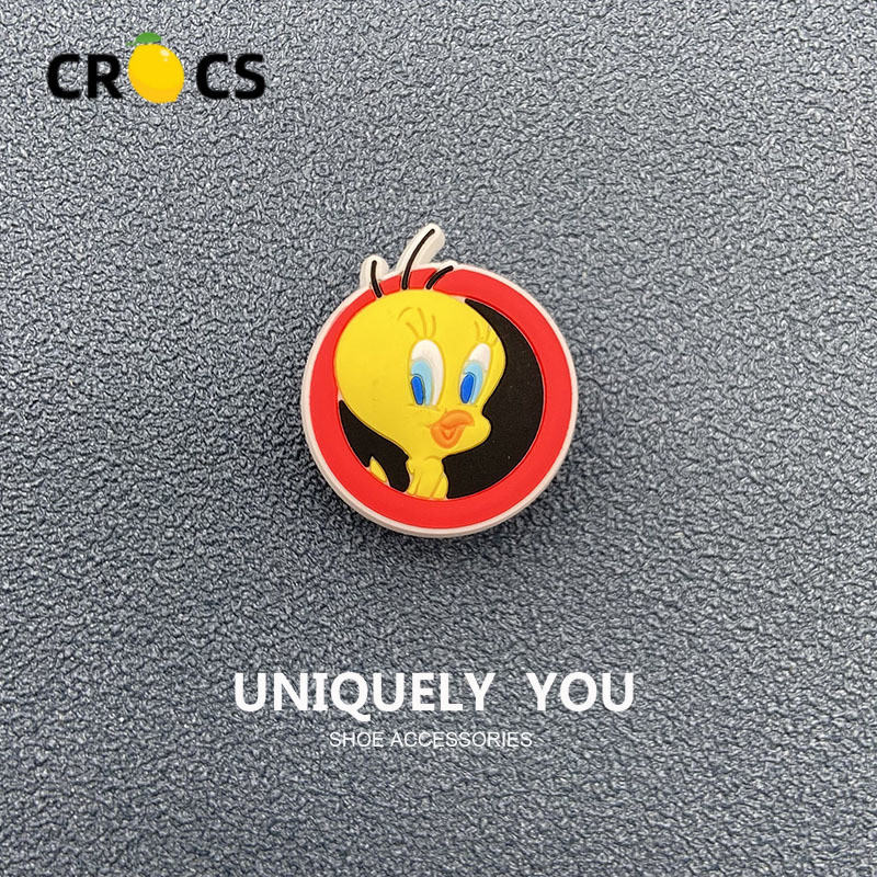 ใหม่ jibbitz Crocs รองเท้าดอกไม้อุปกรณ์เสริมรองเท้าดอกไม้การ์ด Luo Chi Zhibixing อุปกรณ์เสริมรองเท้าหัวเข็มขัด Bugs Bunny Cui Di ตกแต่งหัวเข็มขัด