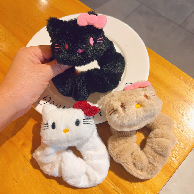 น่ารักสีดําสีชมพูสีตุ๊กตาคิตตี้แมวหัวตุ๊กตาเชือกสาวหวานผูกผมหางม้าขัดแหวนผม