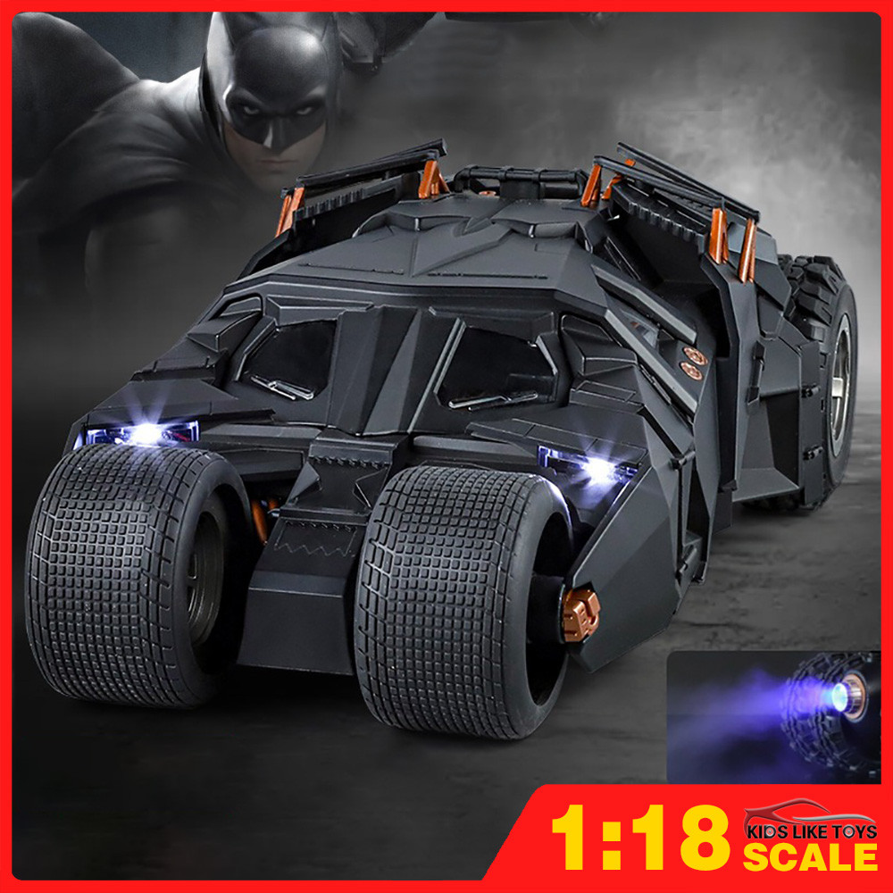 Klt 1:18 Batmobile The Tumbler สเปรย์รุ่น Diecast รุ่นรถโลหะผสมรถของเล่นคอลเลกชันของขวัญสําหรับเด็กเด็กผู้หญิง