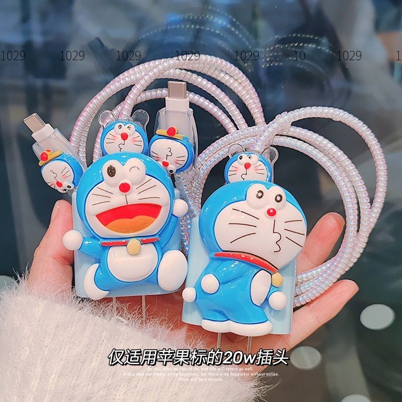 ตลกการ์ตูนโดราเอมอน DIY 18w/20w Charger Protector ชุด Charger Case Cable Protector สําหรับ iPhone11 12 13 14 15 16pro max
