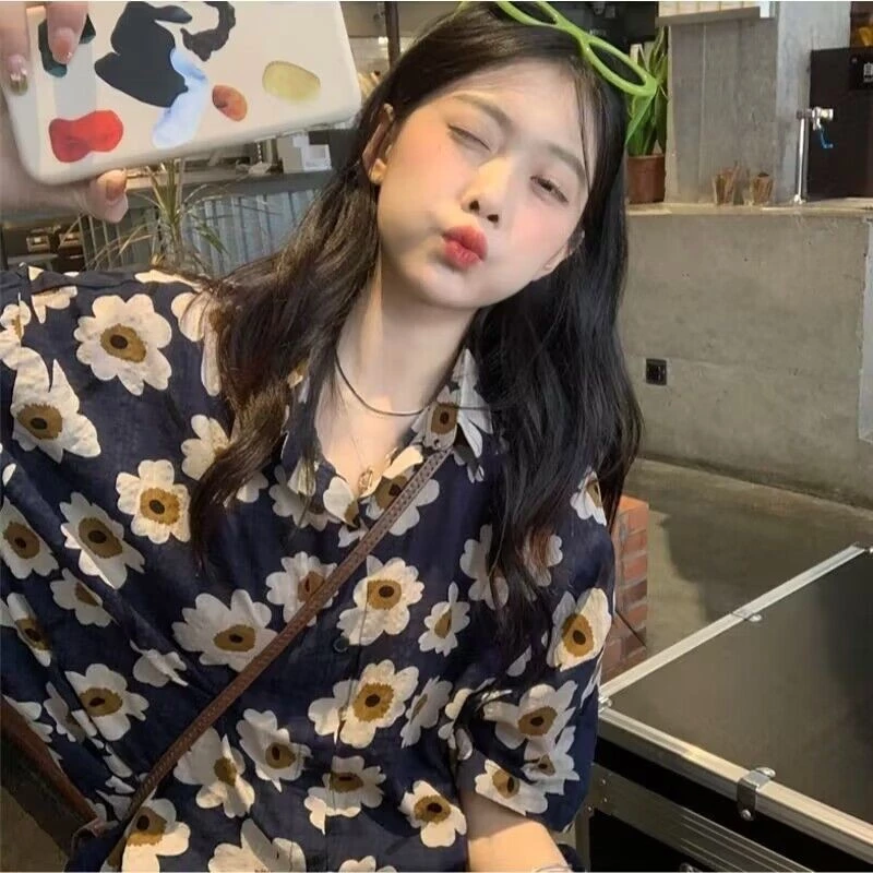 Beryl เสื้อเชิ้ตแขนสั้น ลายดอก ทรงหลวม สไตล์ญี่ปุ่น thumbnail 5