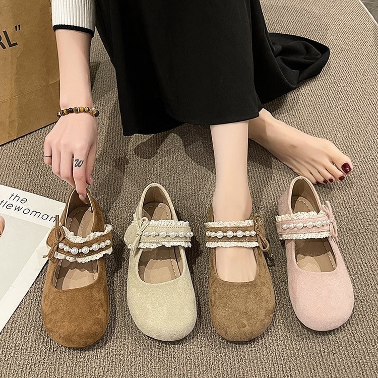 รองเท้าแมรี่เจนผู้หญิงสุดเก๋ รองเท้าส้นเตี้ยสตรีวินเทจ หัวกลมสีทึบ น้ำหนักเบา สวมใส่สบาย และไม่ลื่น