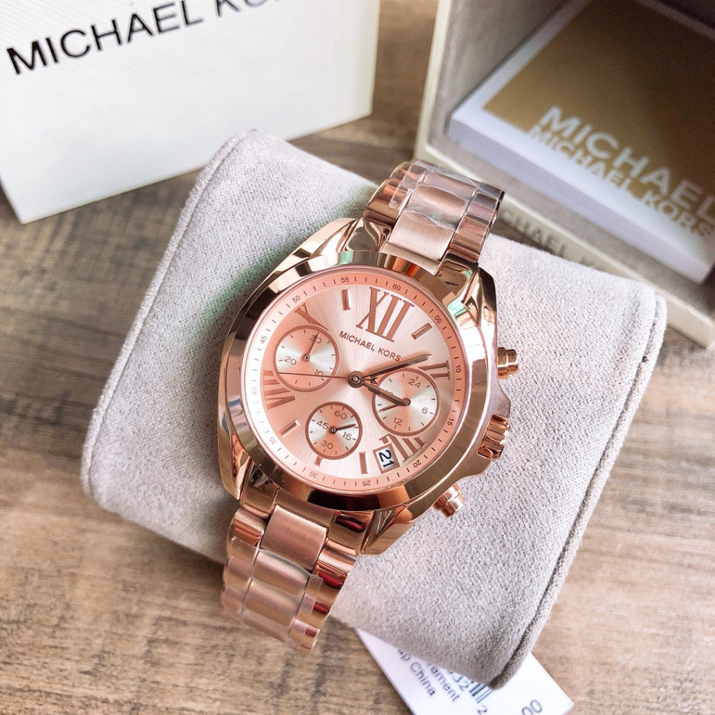 MICHAEL KORS นาฬิกาข้อมือผู้หญิง รุ่น MK5799 MK6066 MK5896 MK6110  Chronograph - Rose Gold