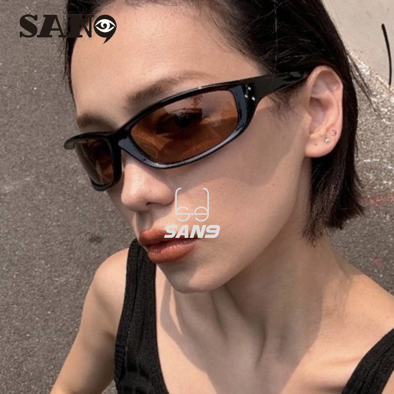 Ready Stockcod (San9)แว่นกันแดดสาวร้อน Y2K ยุโรปและอเมริกาแว่นกันแดดย้อนยุค 2024 แว่นกันแดดภาพเว้าทน UV ใหม่