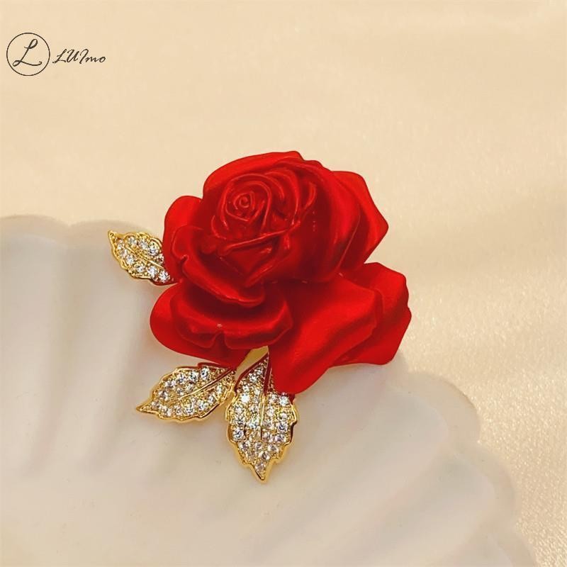 Luimo Temperament Red Rose เข็มกลัด High-end ชุดอุปกรณ์เสริม Pins Design เข็มกลัดใหม่
